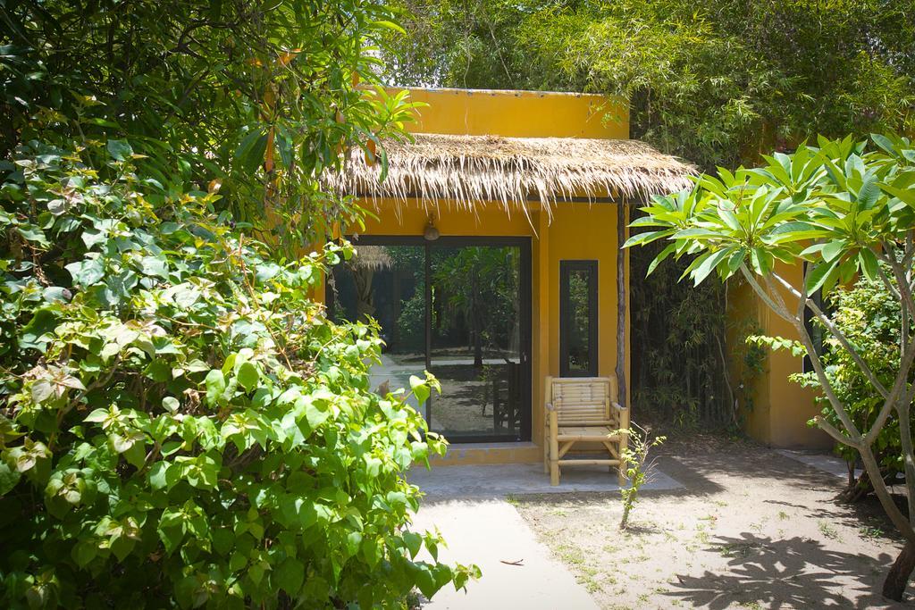 The Blue Parrot Hotel Ko Pha Ngan Bagian luar foto