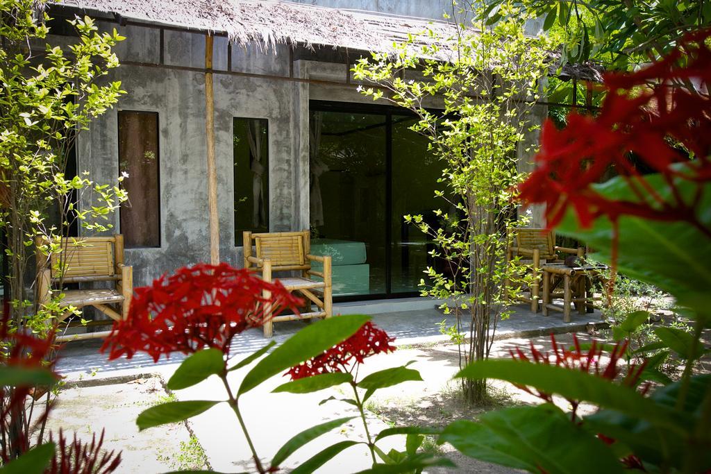 The Blue Parrot Hotel Ko Pha Ngan Bagian luar foto