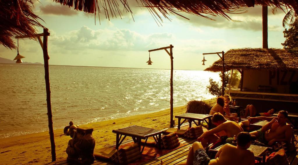 The Blue Parrot Hotel Ko Pha Ngan Bagian luar foto